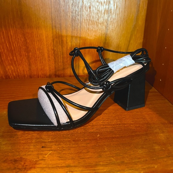 Black Lace-Up Block Heels - Picture 1 of 2